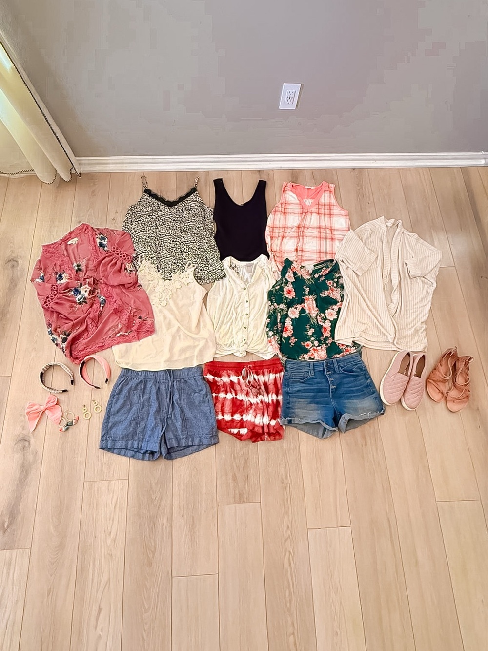 WOMENS CURATED BOHO PREPPY BOUTIQUE SPRING SUMMER CAPSULE WARDROBE SIZE SMALL